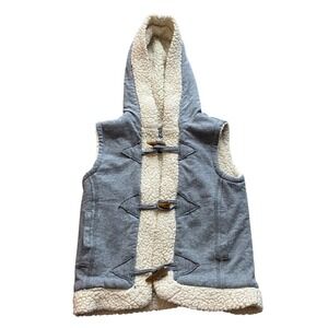 Mudd Girls Grey Sherpa Lined Hooded Toggle Vest Size 5 Grey‎ Cream Outerwear Y2K